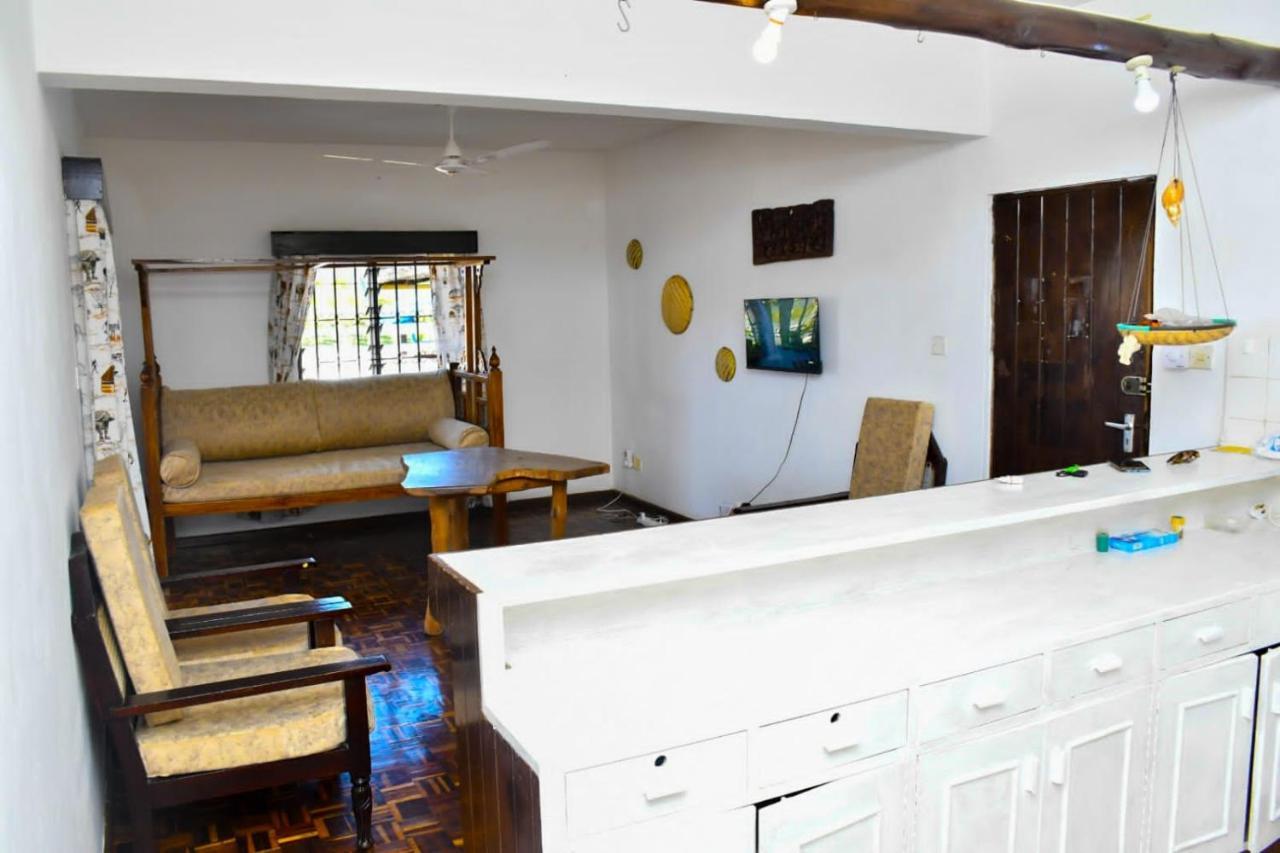 Mavericks Convenient Cozy Loft In Diani'S Cbd Ukunda Eksteriør billede